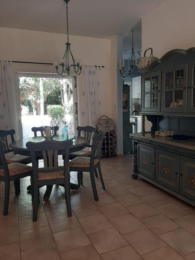 Limnaria Deluxe Maisonette Paphos Esterno foto
