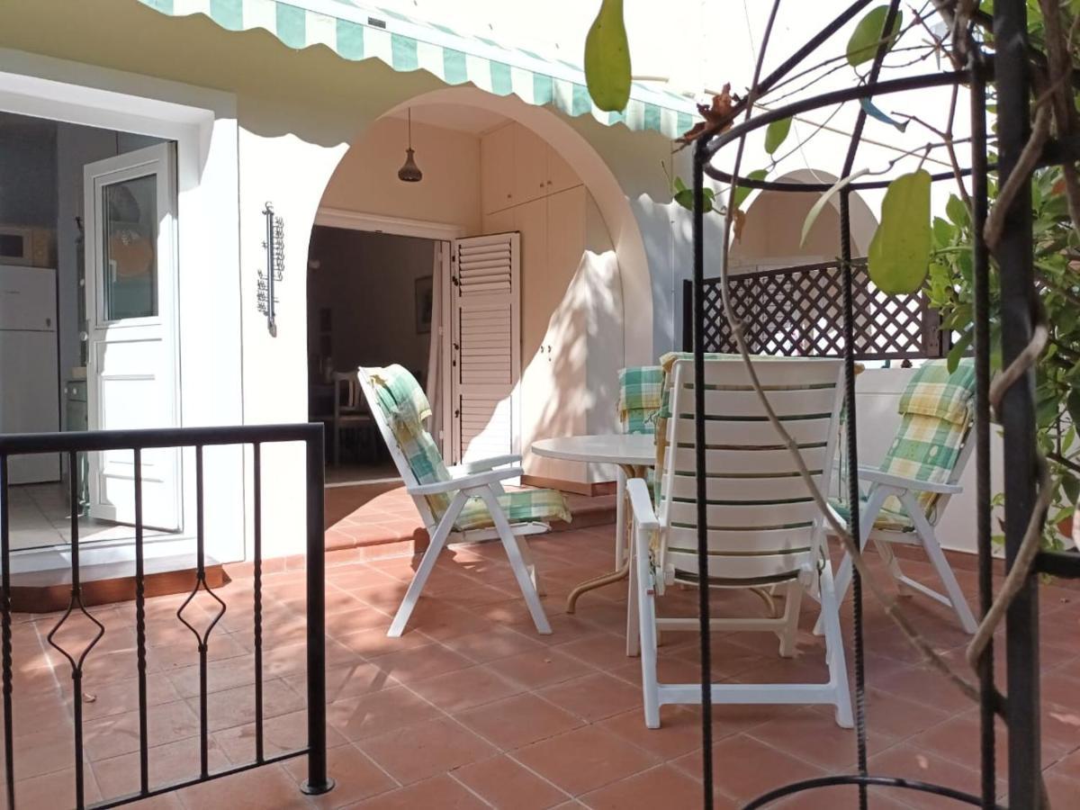 Limnaria Deluxe Maisonette Paphos Esterno foto